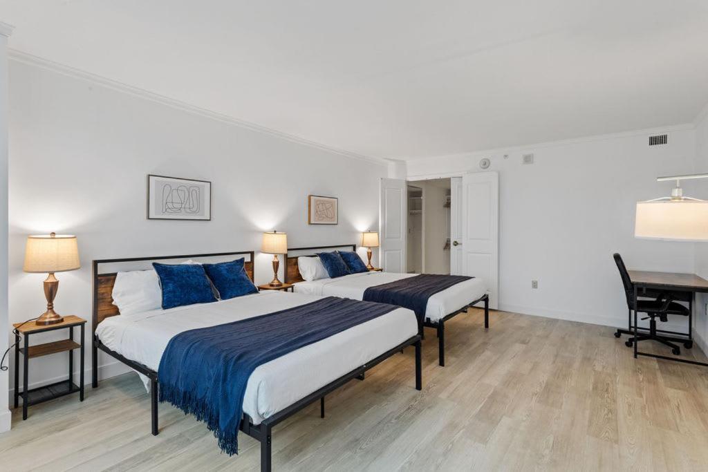 Boardwalk 2Br 3Ba Condo Cozysuites At Showboat Atlantic City Exterior foto